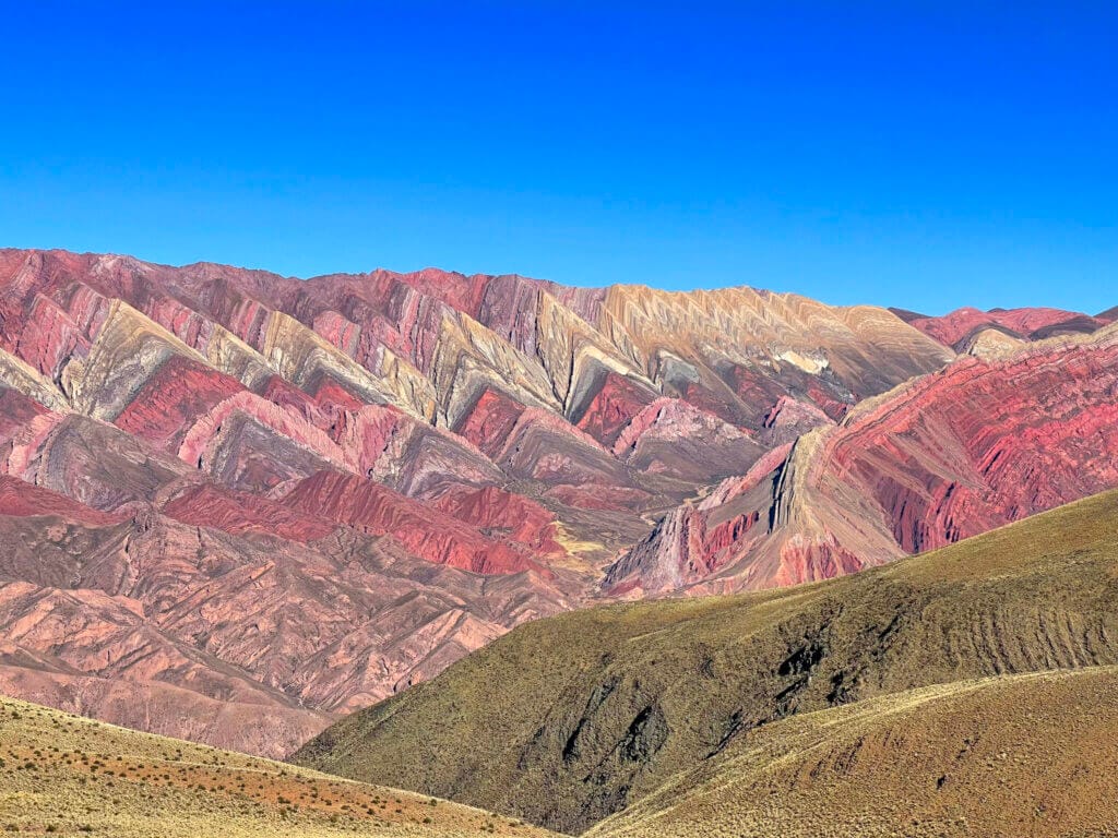 rainbow mountain peru